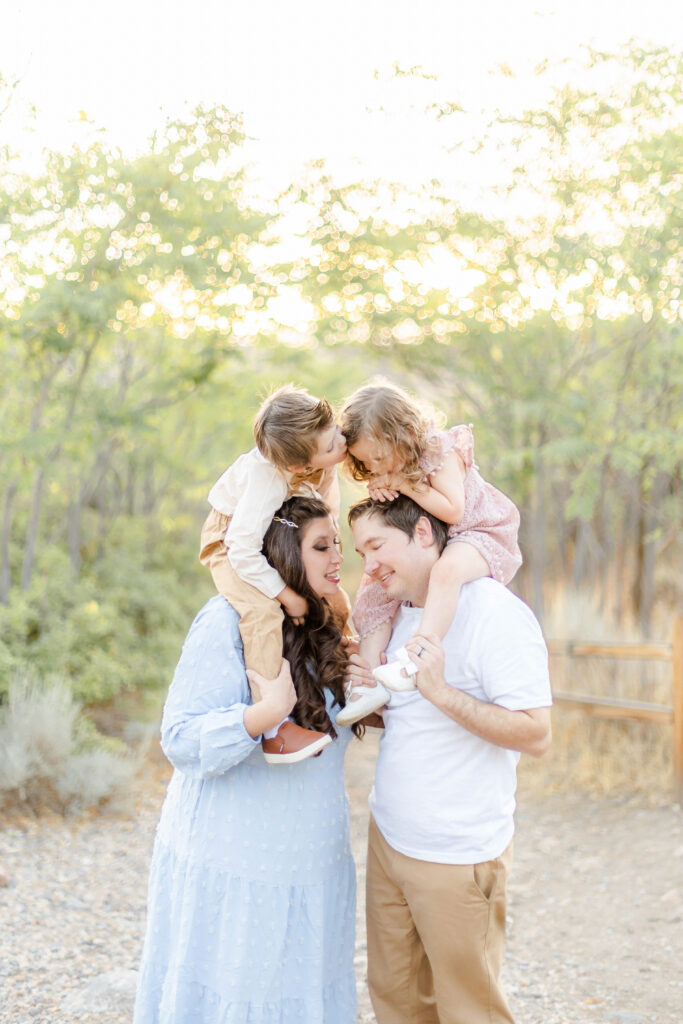 Alpine Utah family photo session | Utah family portrait of connection and love by a Provo Utah photographer